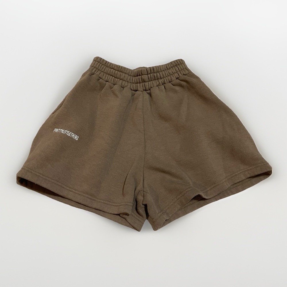 Pretty Little Thing Brown Shorts‎ Size 4